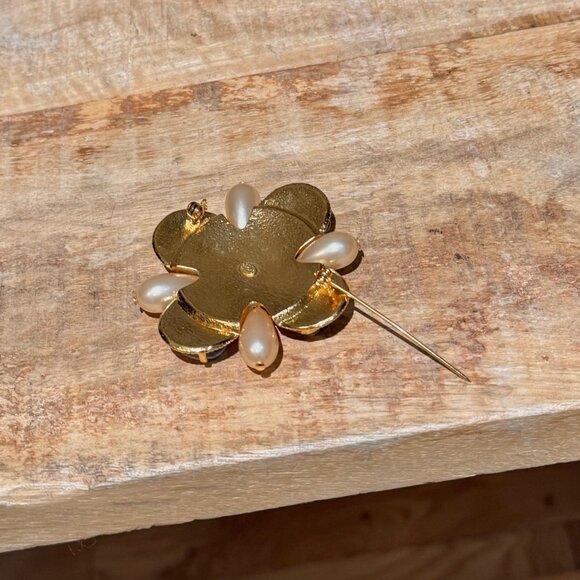 Chanel Vintage 97A CC Gripoix Byzantine Gold-tone Brooch - Picture 7 of 10